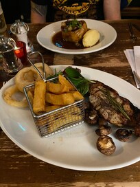 The food was freshly made to perfection, it was delicious.