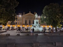 Torget, Place Garibaldi