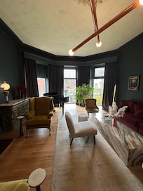 The lounge area for guests to sit it.