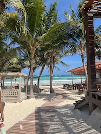 Pathway to cabanas
