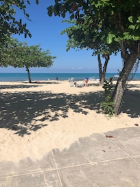 Beachen