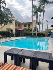 泳池雖然是冬天我沒有使用,但還是看得出飯店將他整理的很乾淨