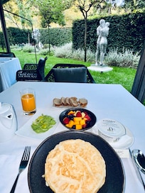 Breakfast