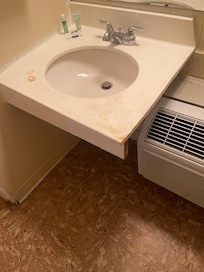 Disgusting countertop and sink