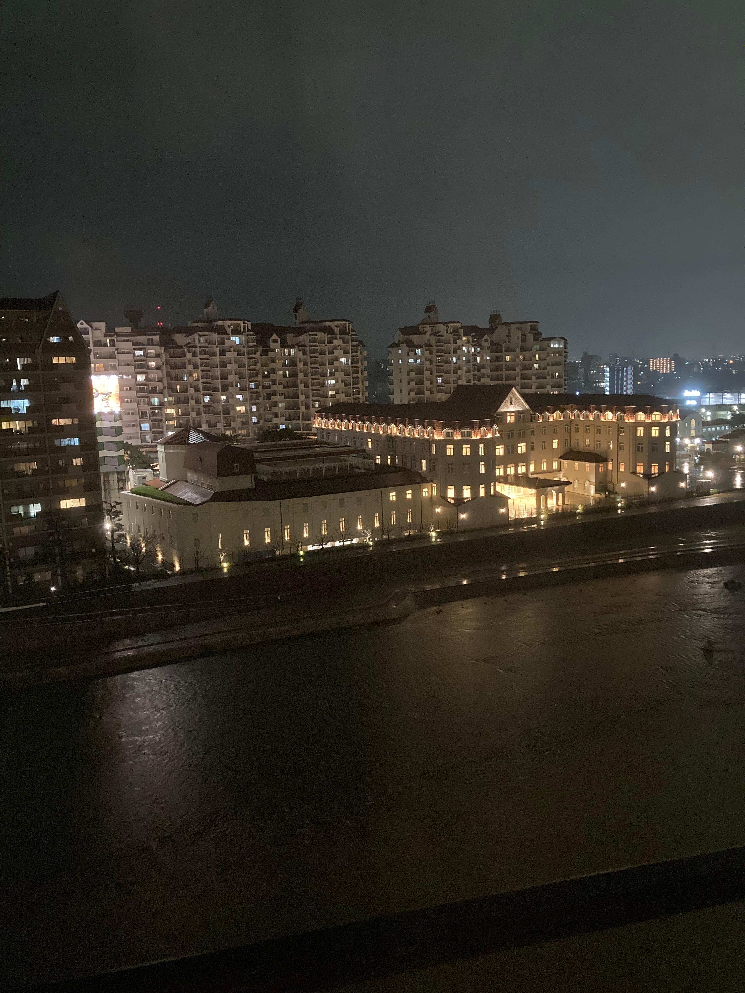 部屋からの夜景