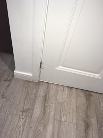 The bath room door was broken