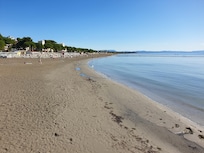 Stranden lije ved hotellet