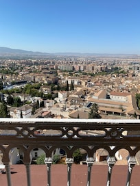 La vue sur grenade depuis notre chambre