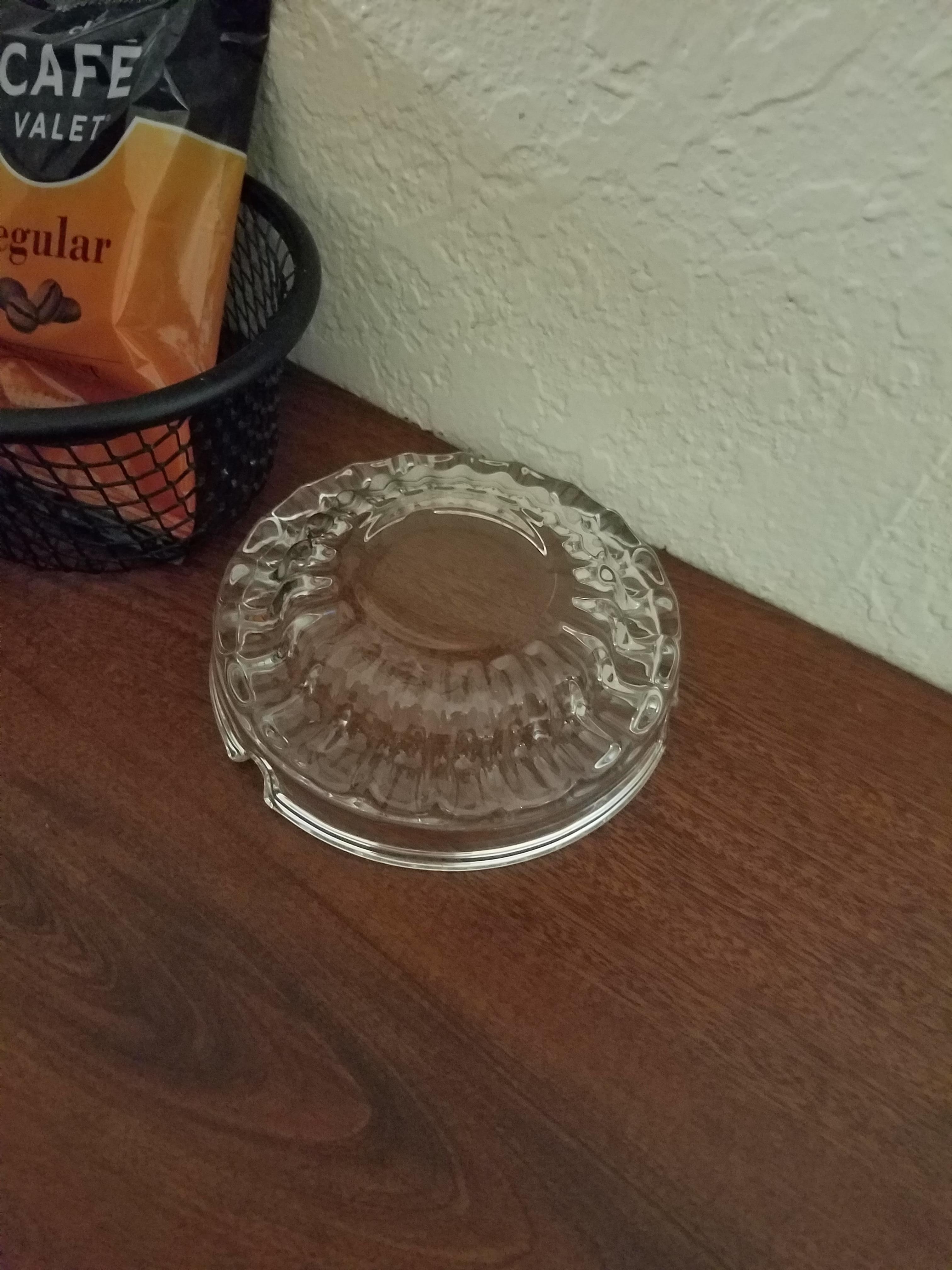 Nonsmoking ashtray