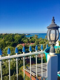Breakfast views ok terrace.