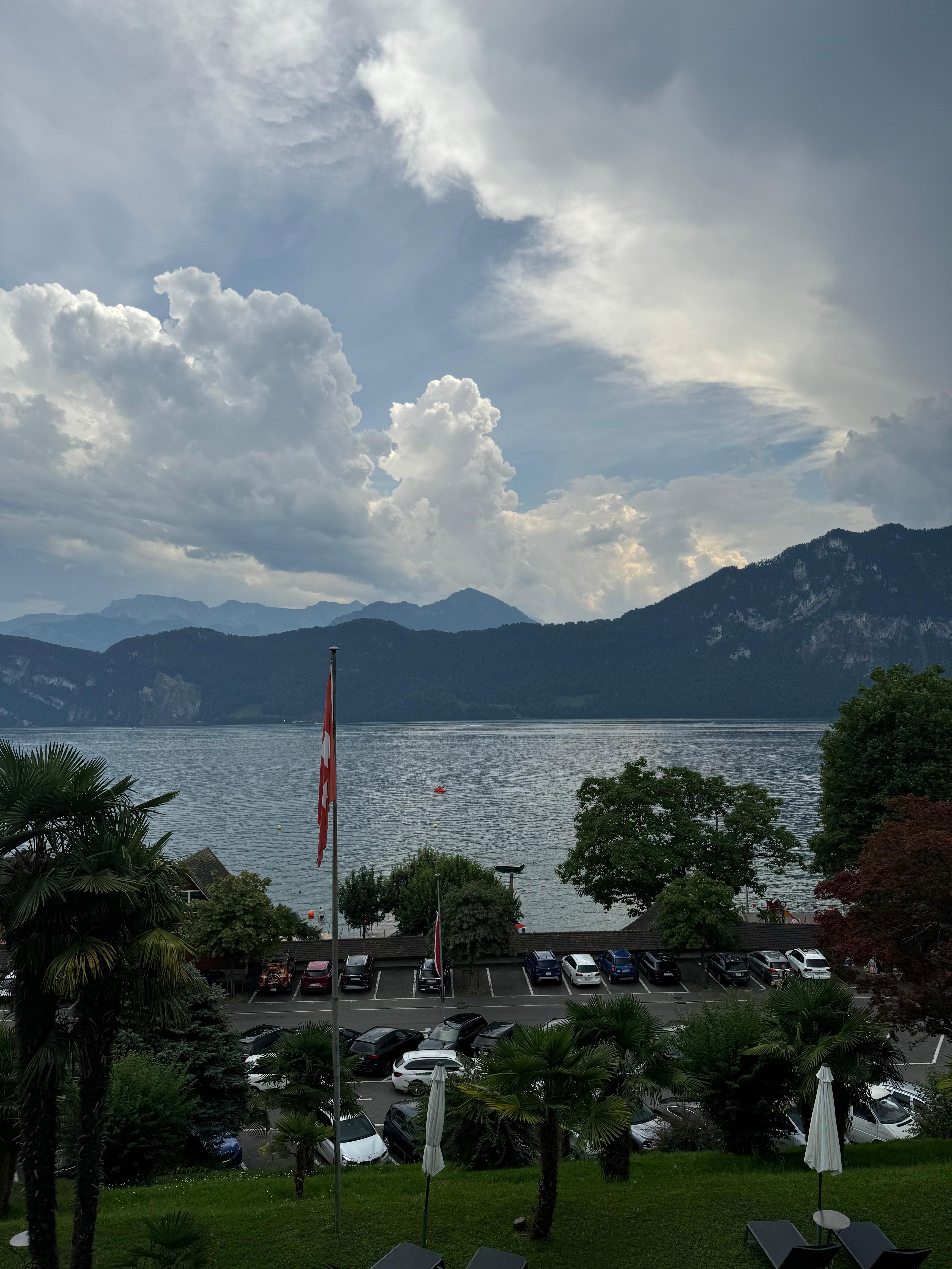 Vom Balkon aus kurz vor Gewitter