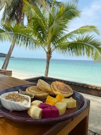 Petit déjeuner inclus dans la formule