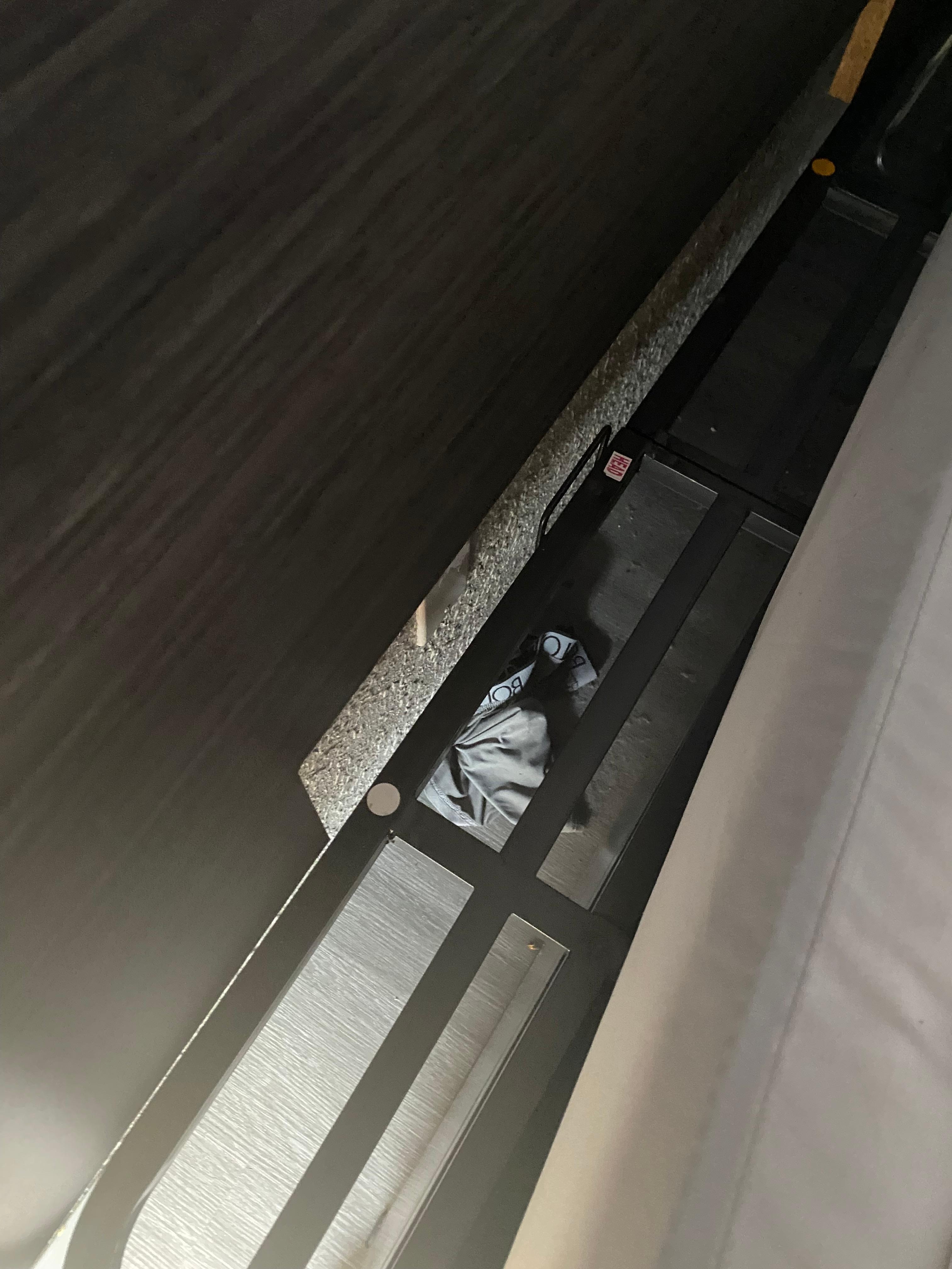 Es un calzón sucio lleno de no se que