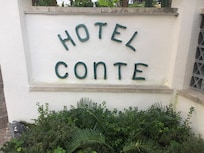 Entrance sign