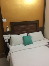 Comfortable double bed