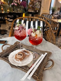 Welcome drinks