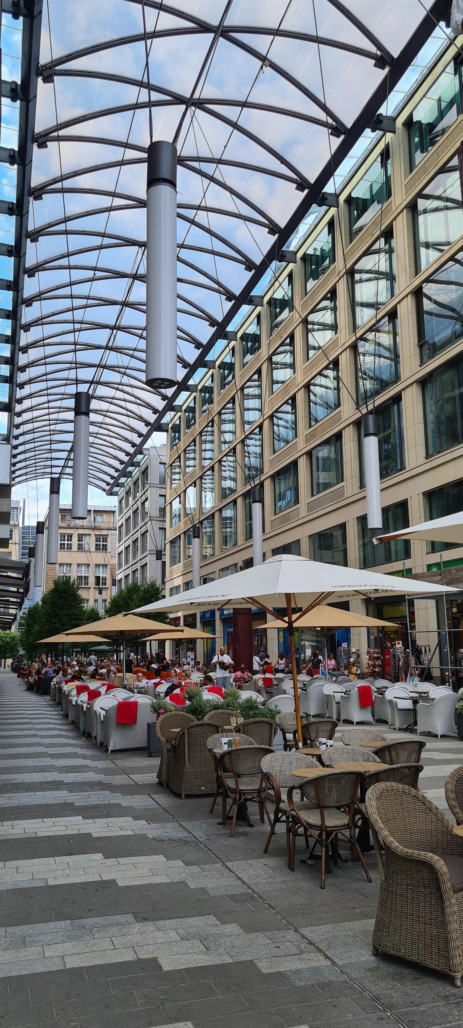 Rikt utvalg av restauranter. 