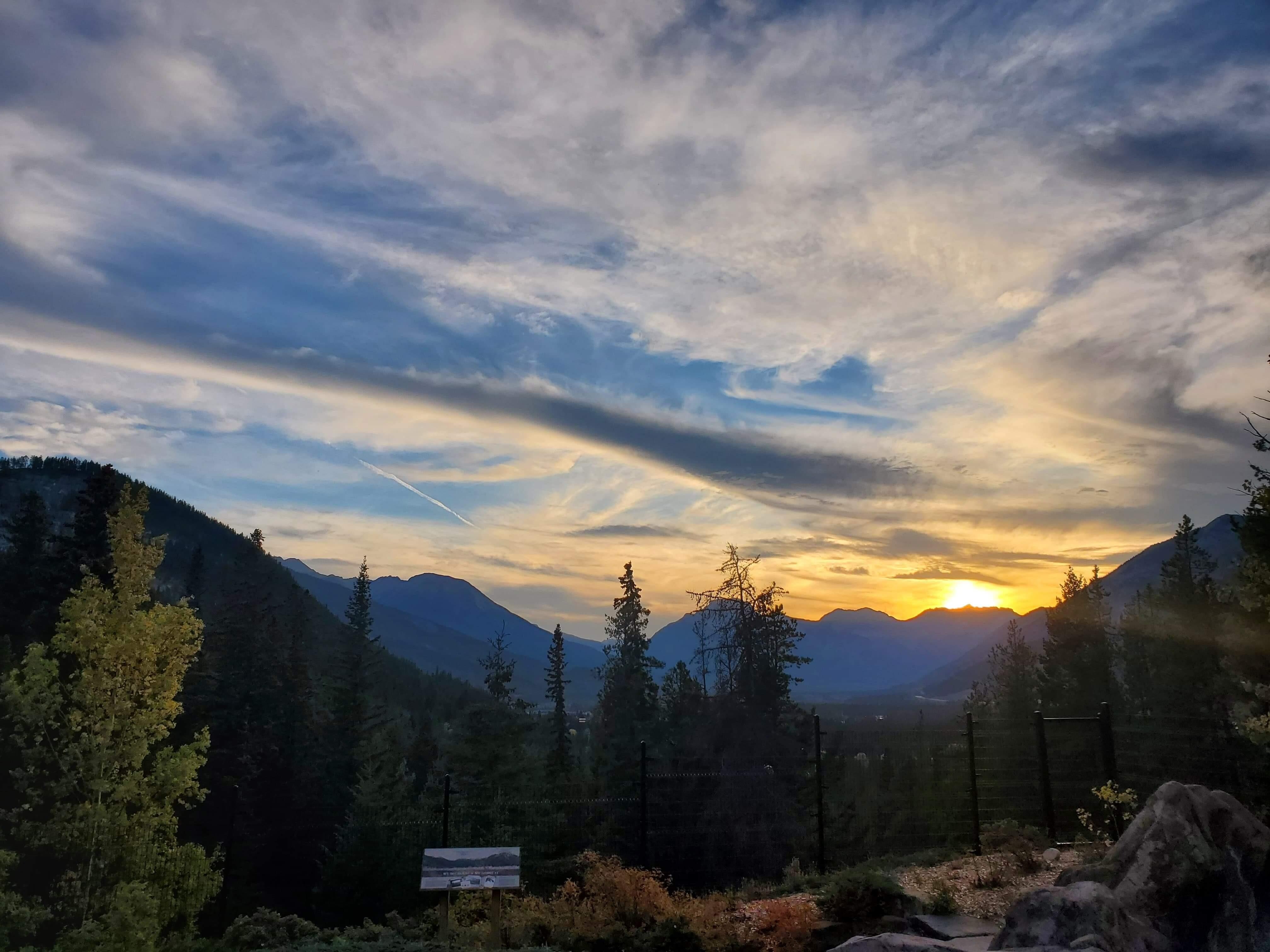 Book Hidden Ridge Resort in Banff | Hotels.com