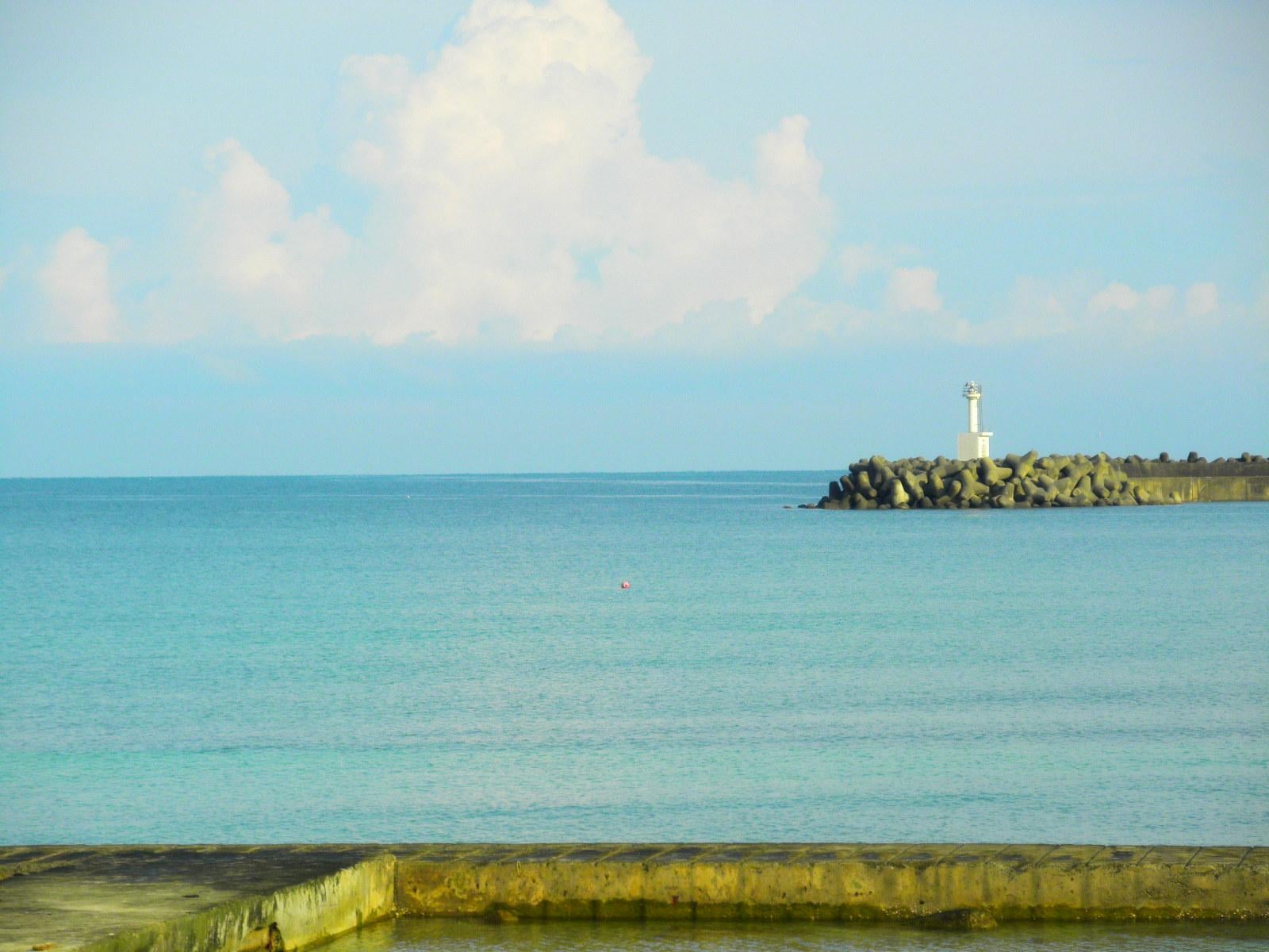 目の前が海で眺望が抜群です。