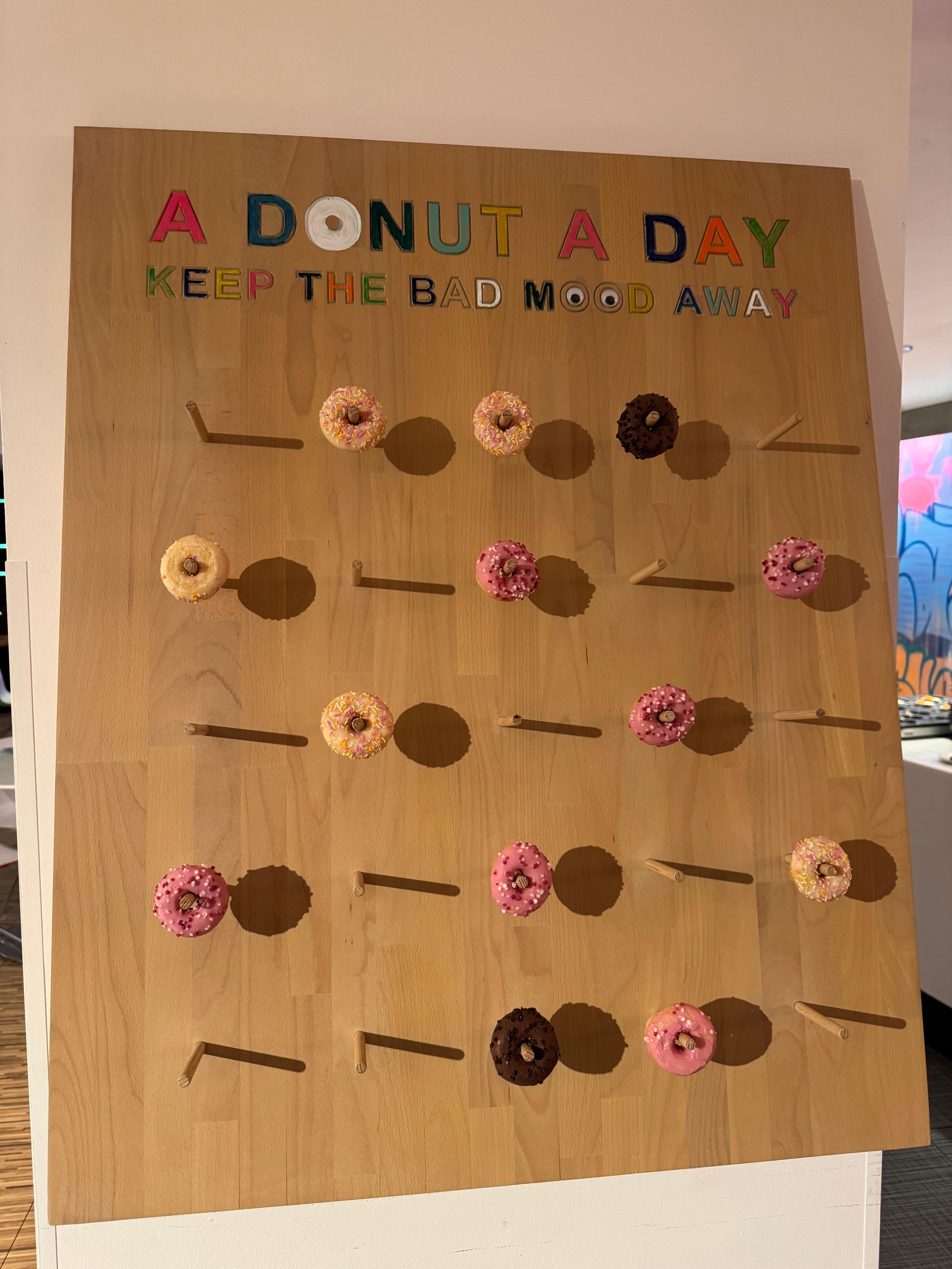 Witziges Donut Display