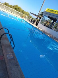2.Pool