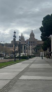Localização na praça D”Espqnha