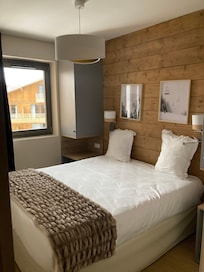 Chambre avec salle de bain