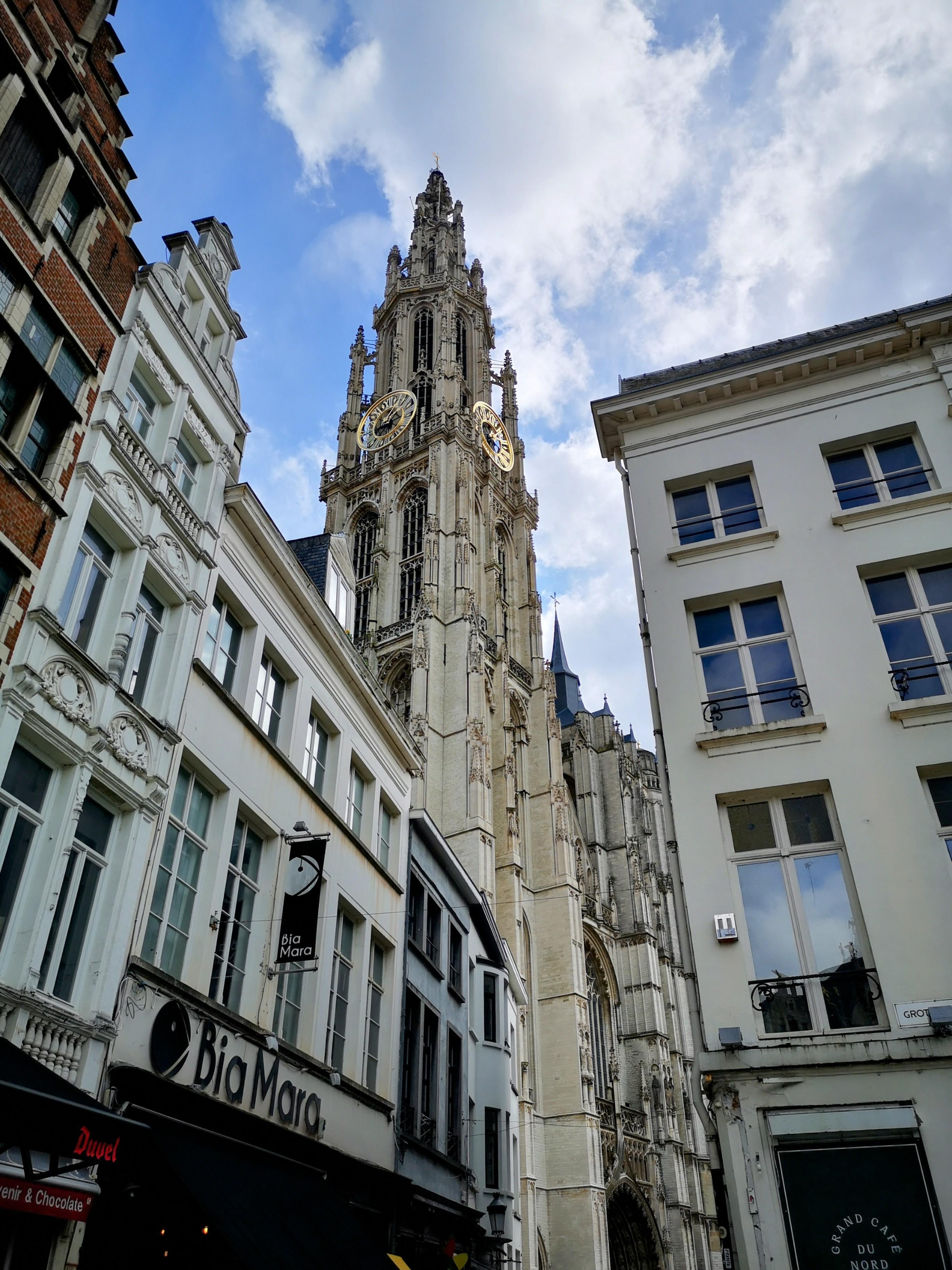 The cathedral from the Market Square