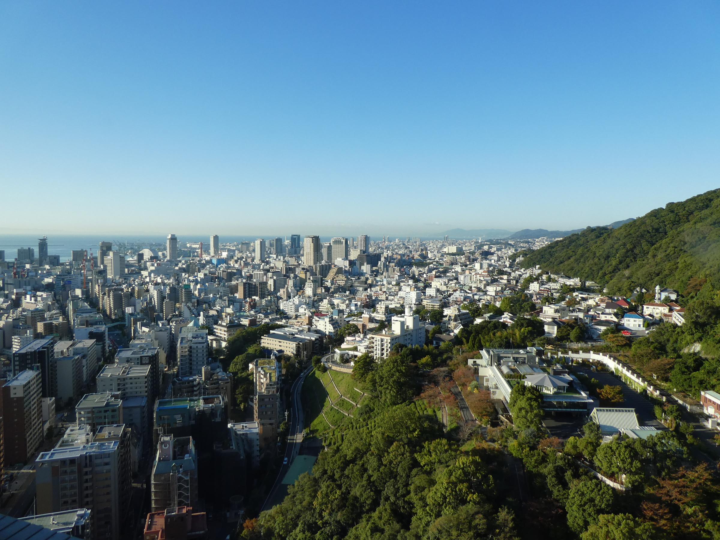 Blick aus dem Hotelzimmer in der 33. Etage