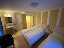 Room Nr.2