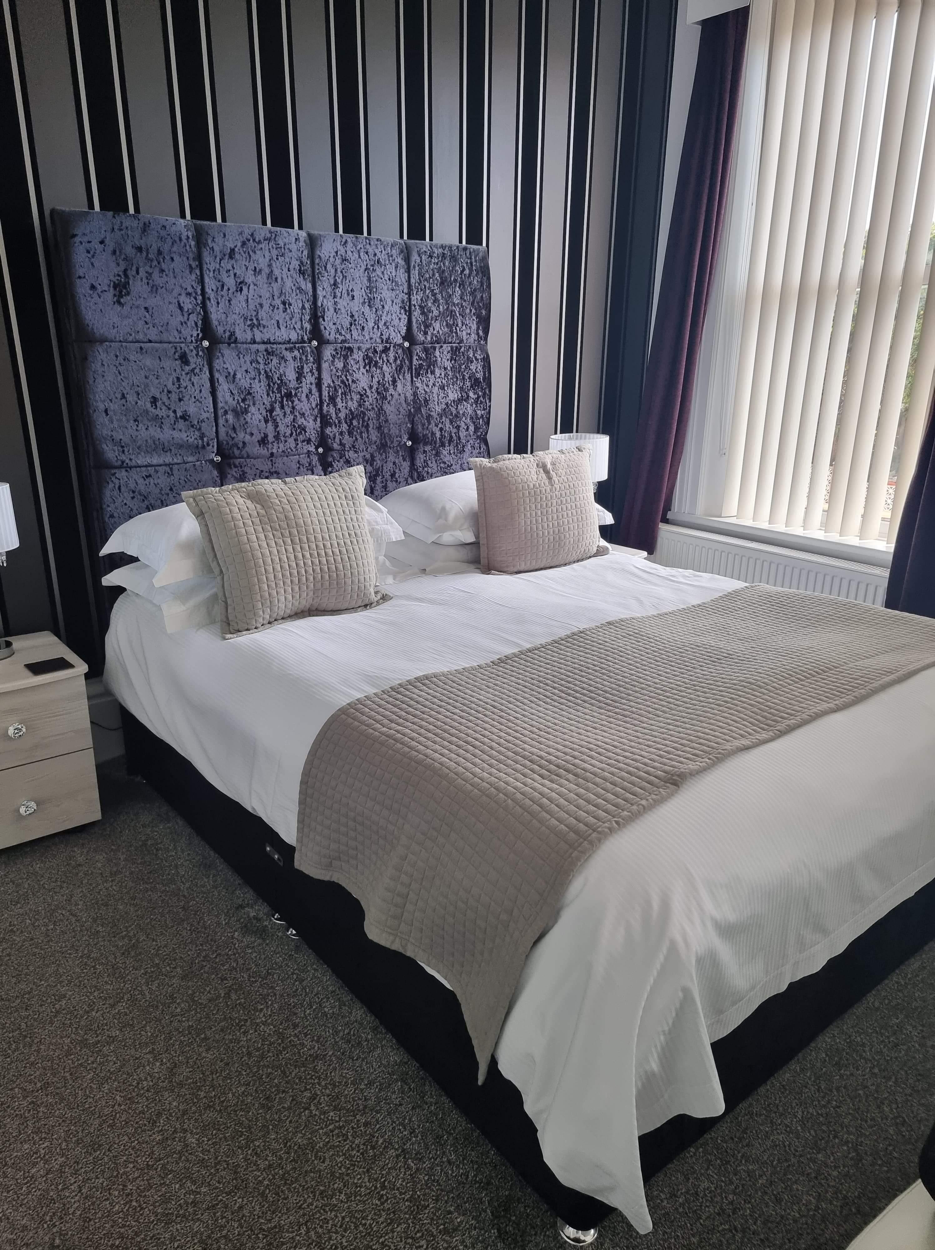 Very comfy bed, plenty of room