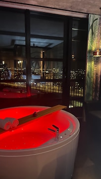 Room hot tub