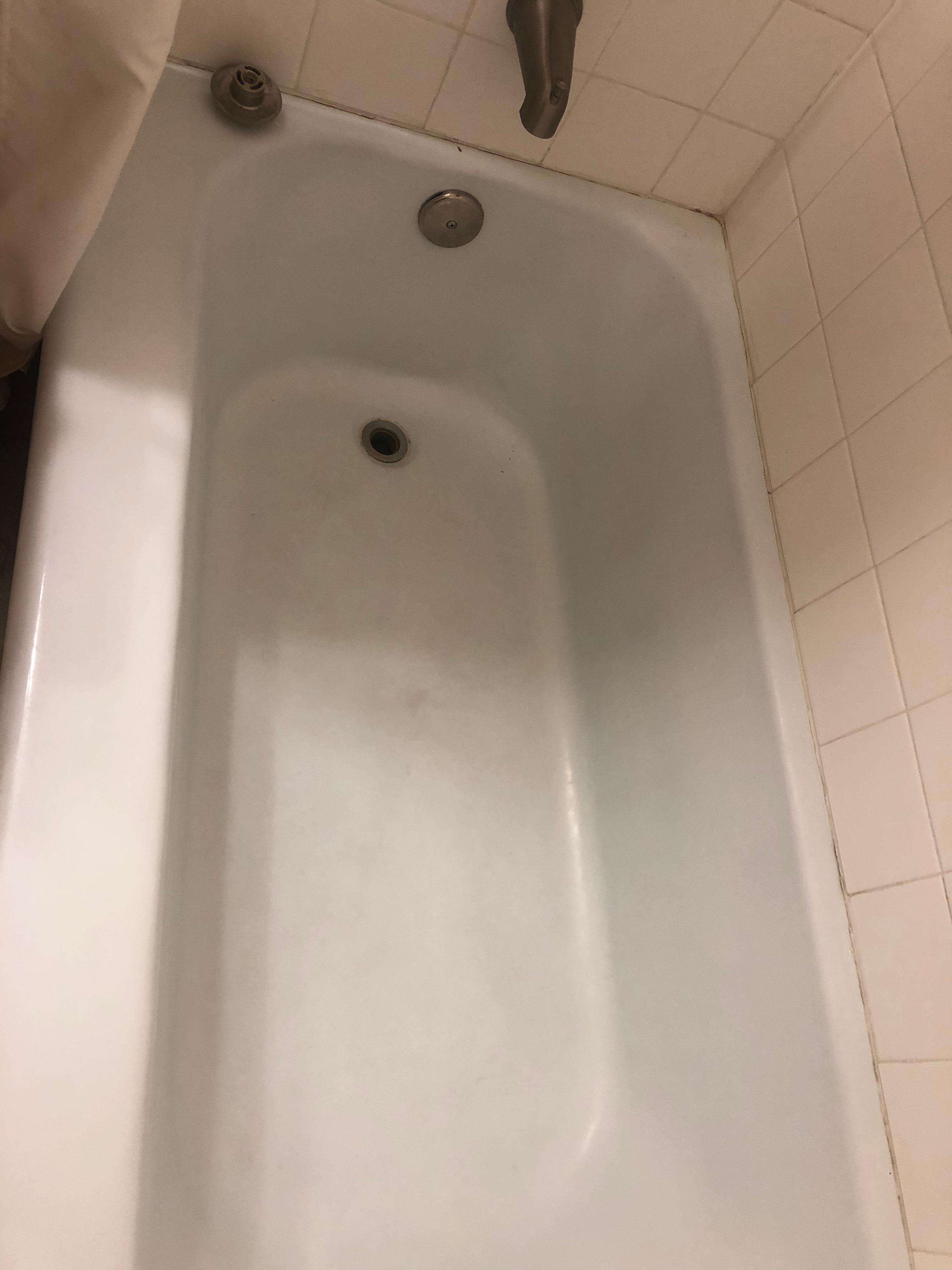 Dirty tub smelled bad 