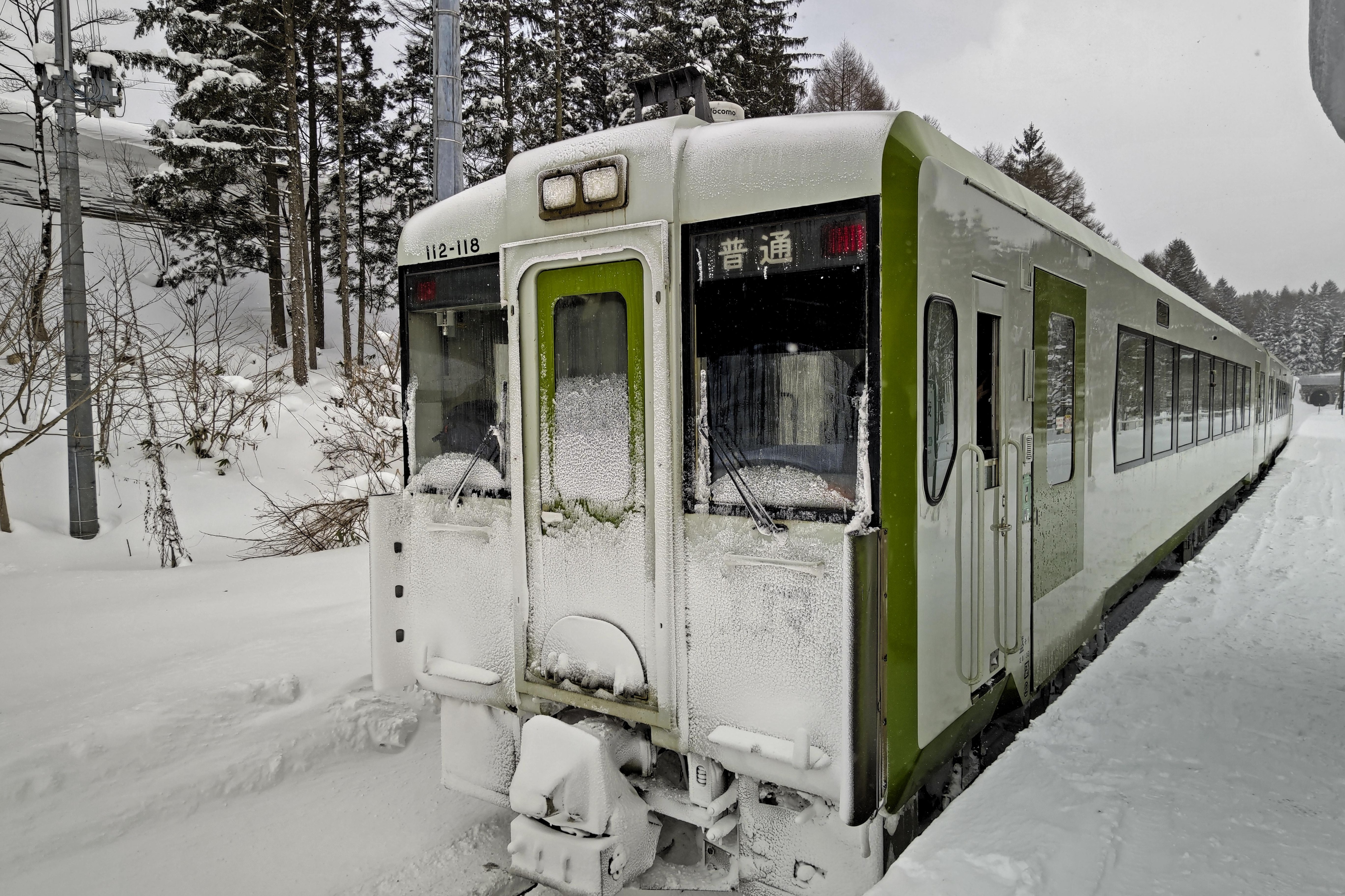 安比高原駅からホテルまで無料送迎…雪深い中に待つホテルのバス…嬉しかった