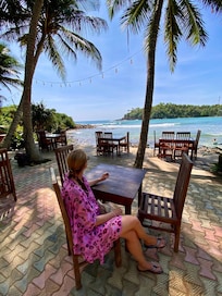 From Hirikitya beach, Adams place