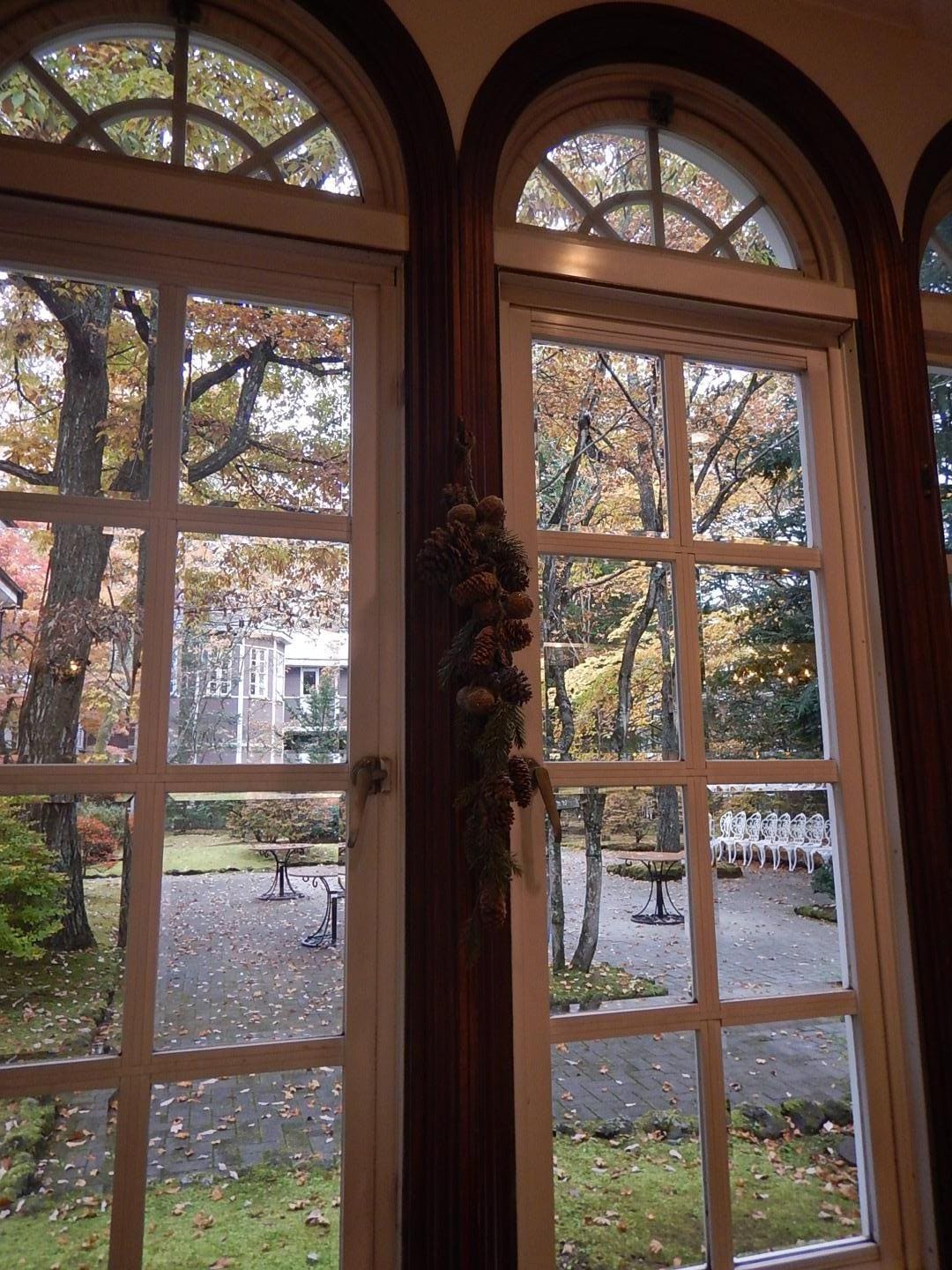 早餐餐廳窗外的風景