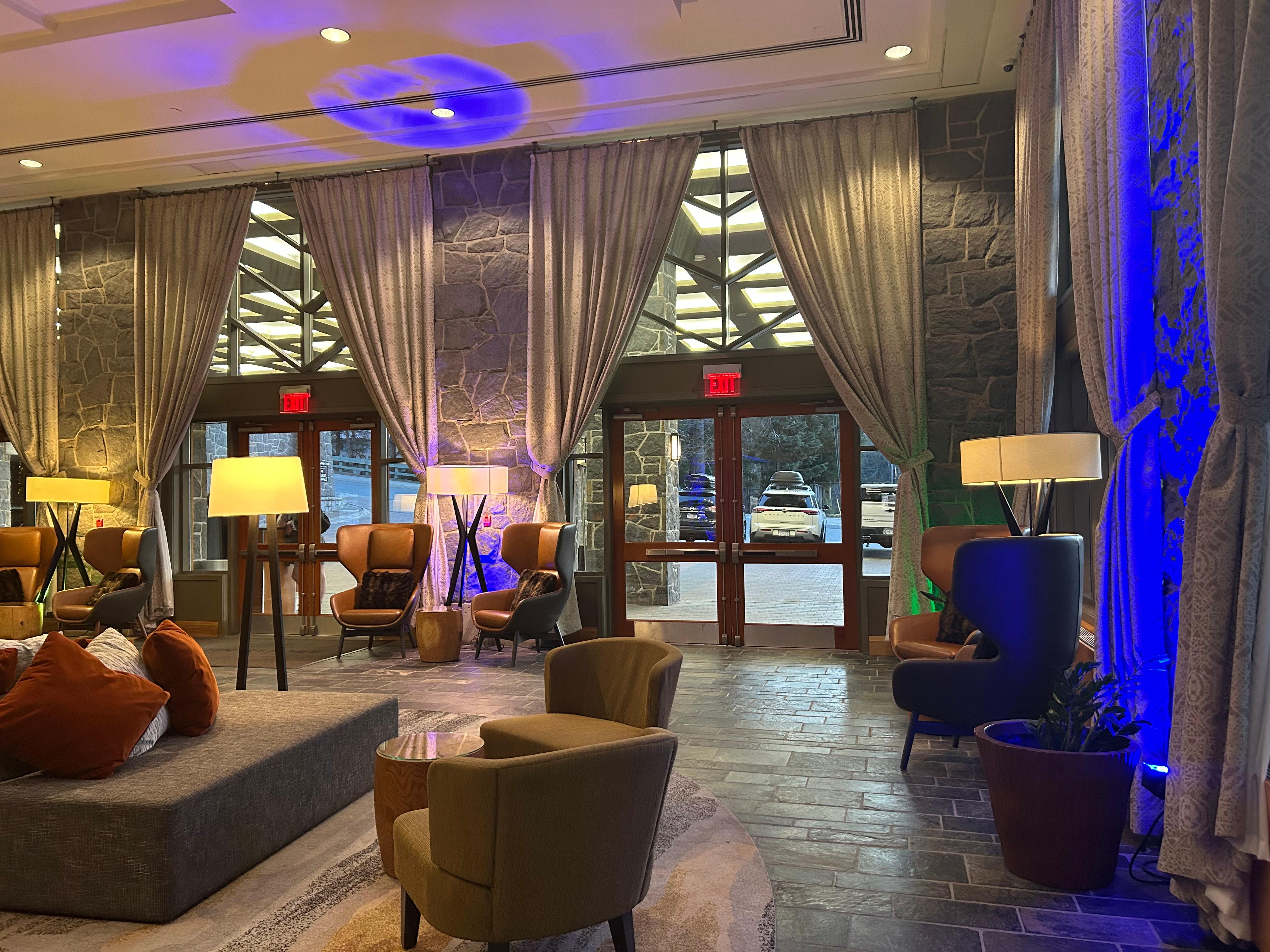 Lobby is cozy, very nice.