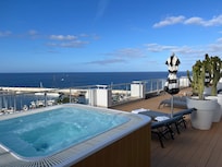 Jacuzzi