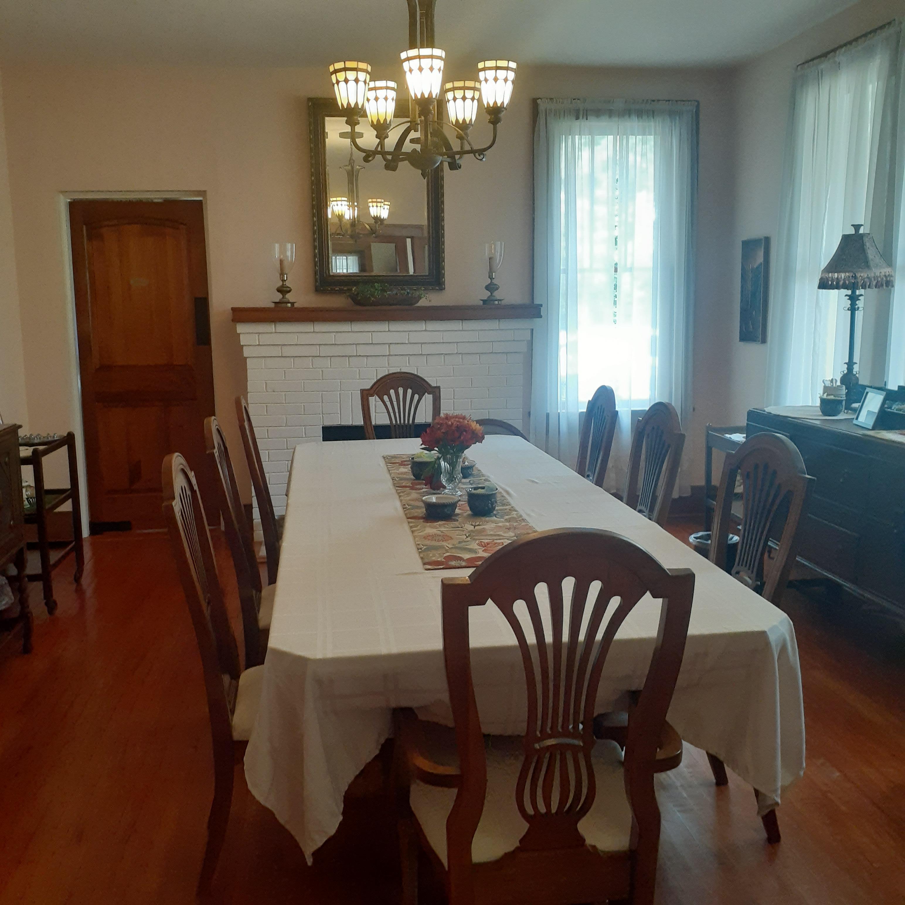 The dining room where a different breakfast is served every morning at 9:00 and wow what a breakfast!