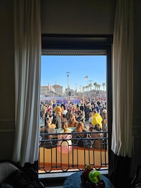 Bar view