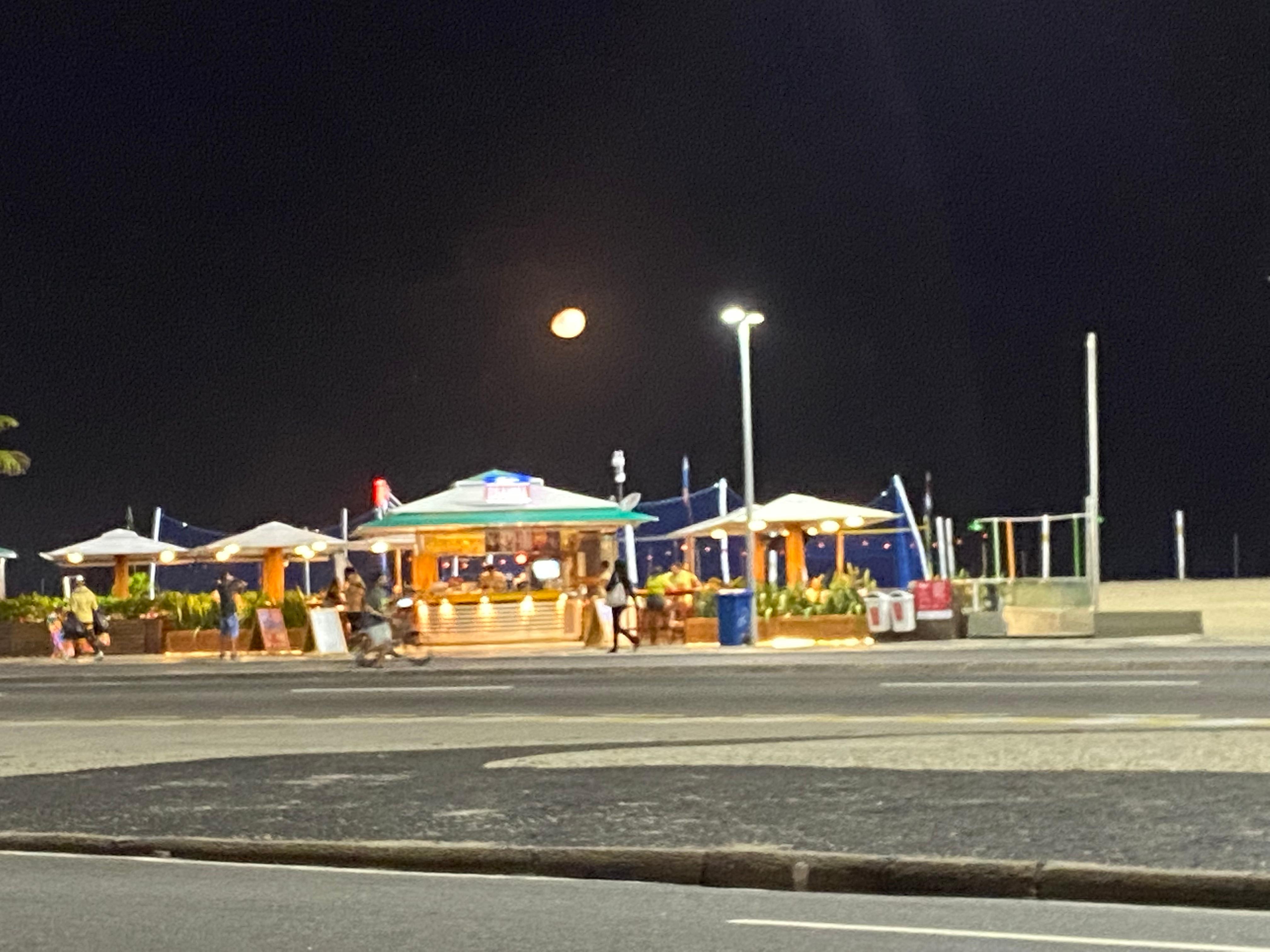 Night time at the beach 