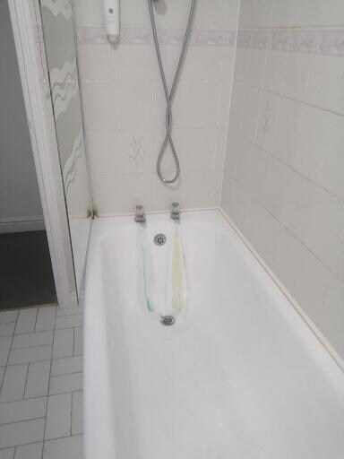 Unuseable shower or bath