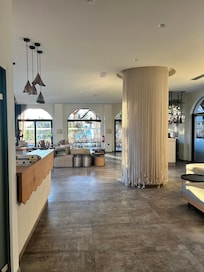 Reception/bar area
