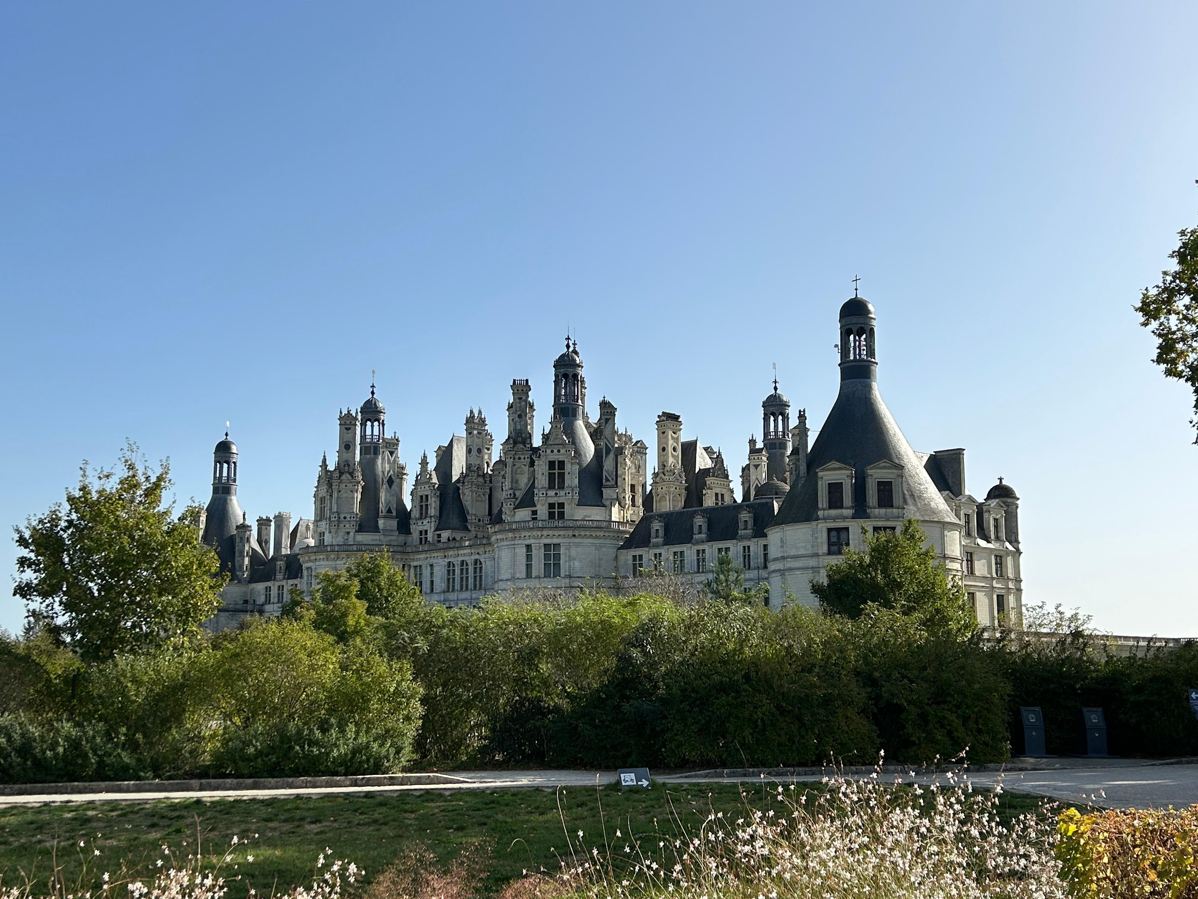 Vue du château à partir de la terrasse