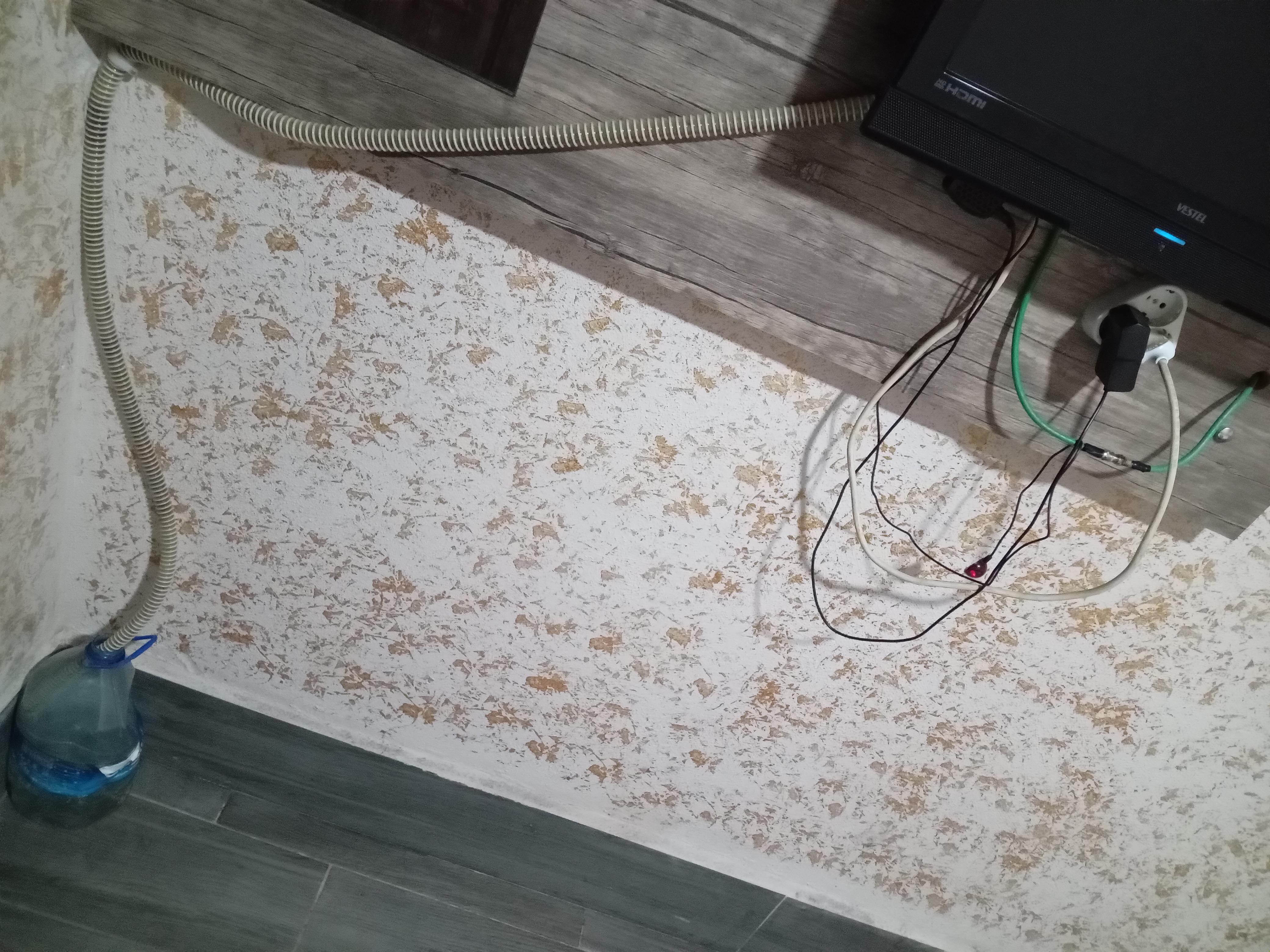 Many jagged wires; the tube from the conditioner, lowered into the bottle!