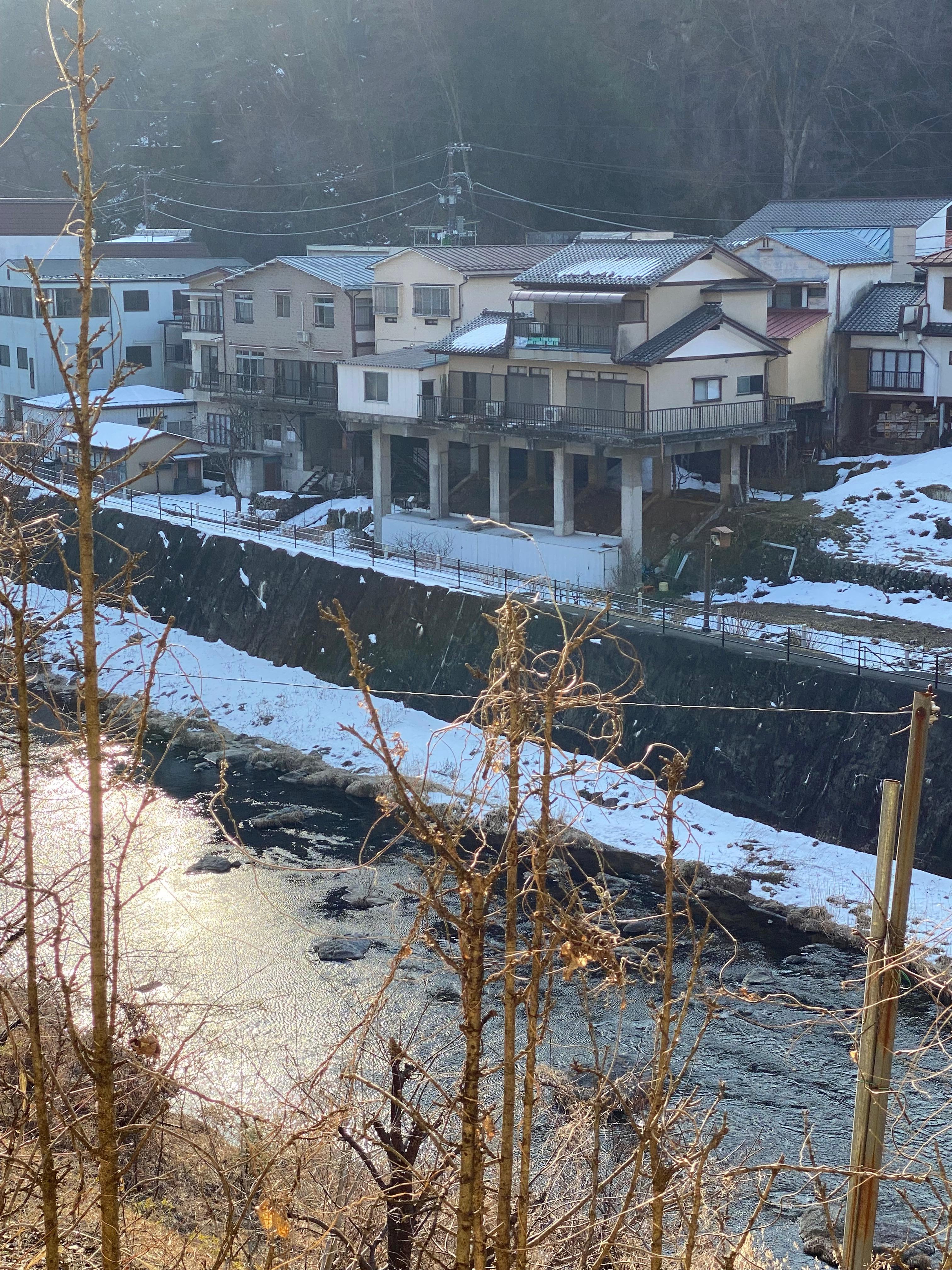 雪が残ってる･････