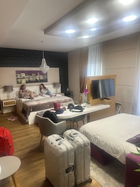 What a lovely room, in a great location