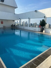 Rooftop pool, busy sometimes