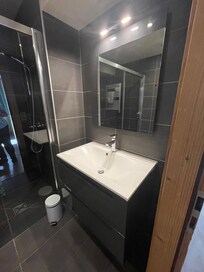 Ruime badkamer
