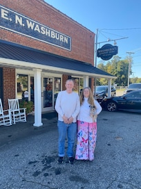 Washburn General store. Oldest Store in America. Love the fresh jams and sandwiches. Tools and gifts candy. Tom was named after his grandfather Thomas Washburn…the family is from England and was very prominent in textiles. Wholesome.